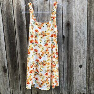 Lulu's Floral Sleeveless Midi Dress Large